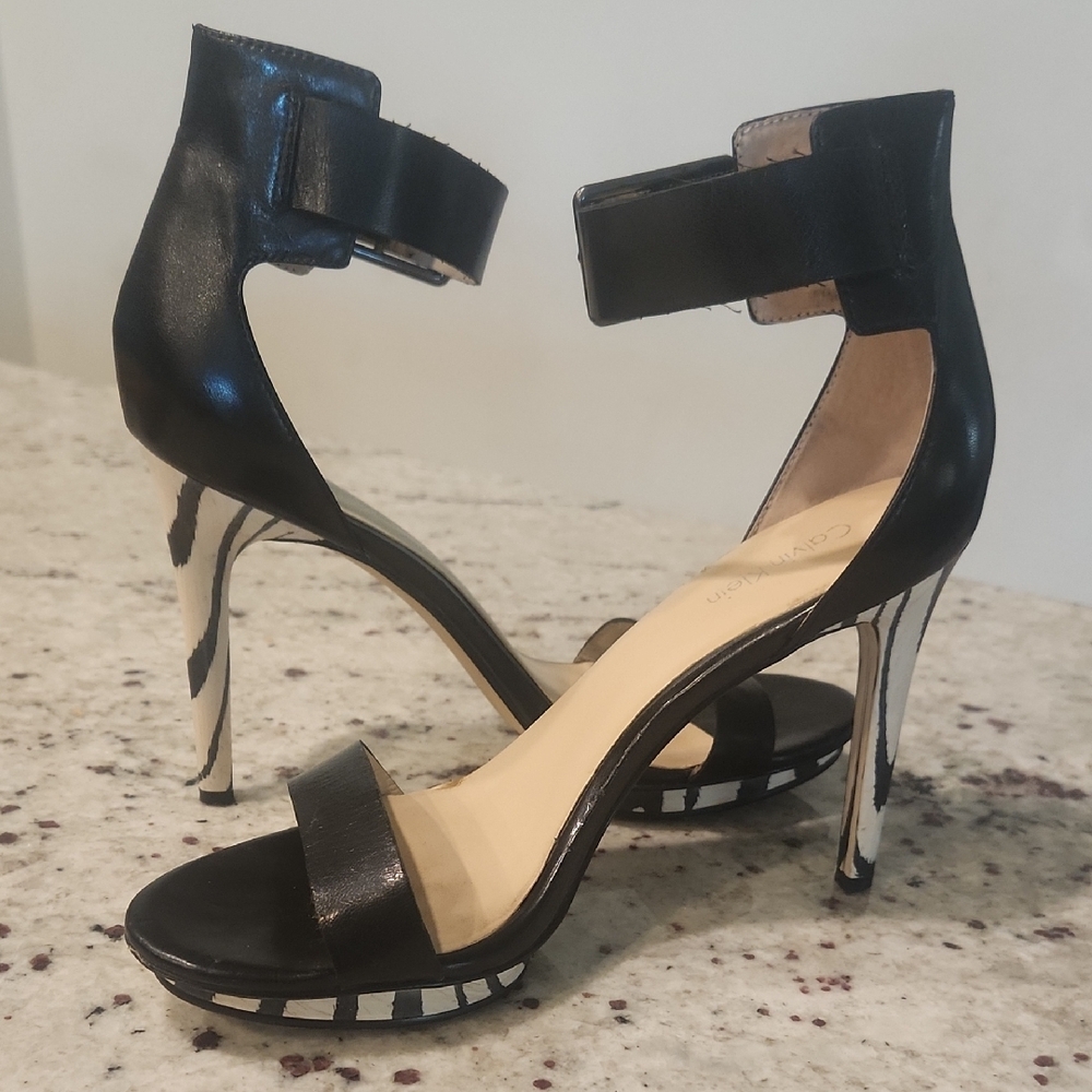 Calvin Klein Black and White Heels with Sleek Design